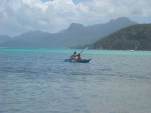 Gay takes the kids on hayaks ...